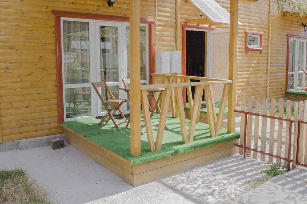 Hotel Aviator Voropajiv Kültér fotó